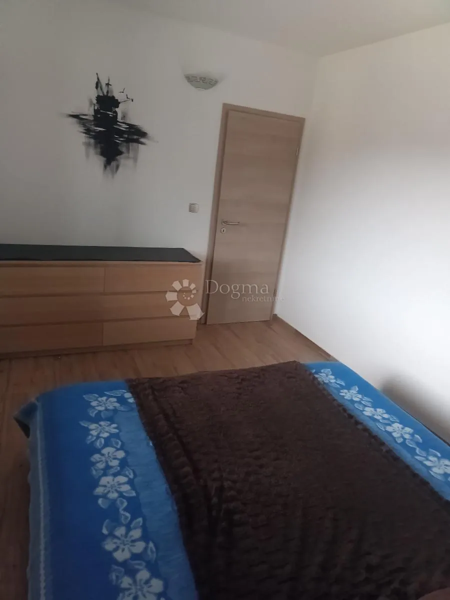 dalmatinska kuća s umjetničkim potpisom - slika 12