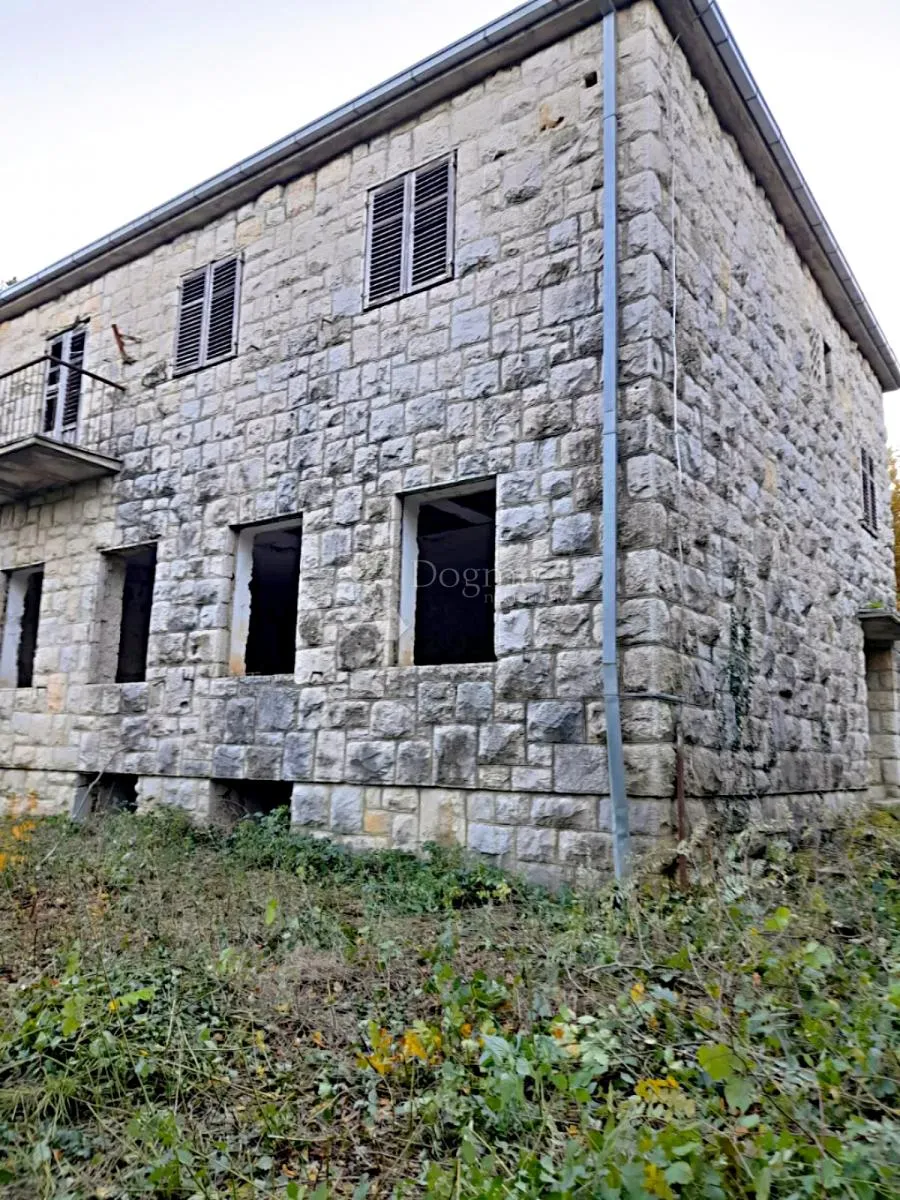 građevno zemljište s dozvolom za starački dom - slika 5