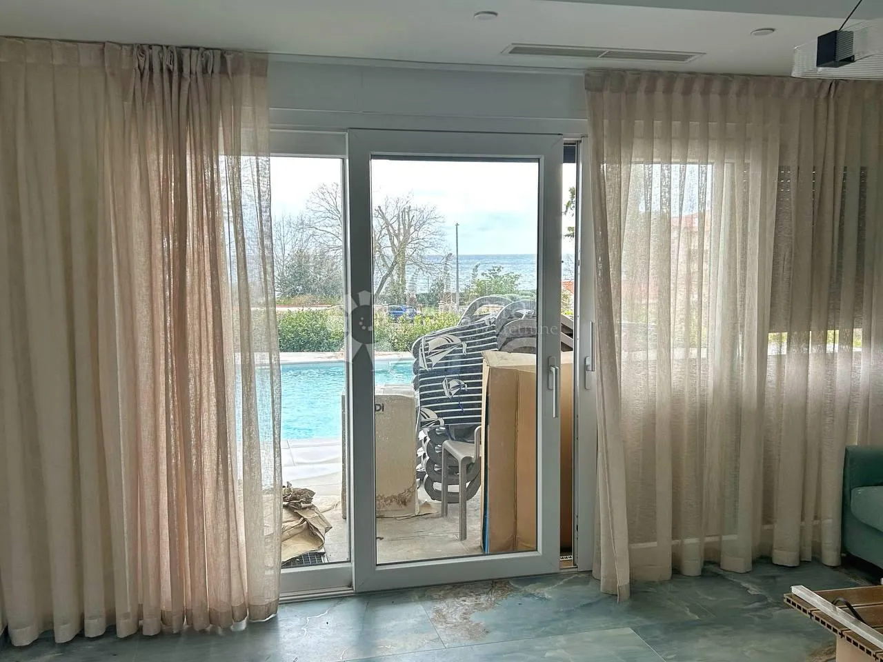 poreč, luksuzna oaza 80 metara od mora - slika 9