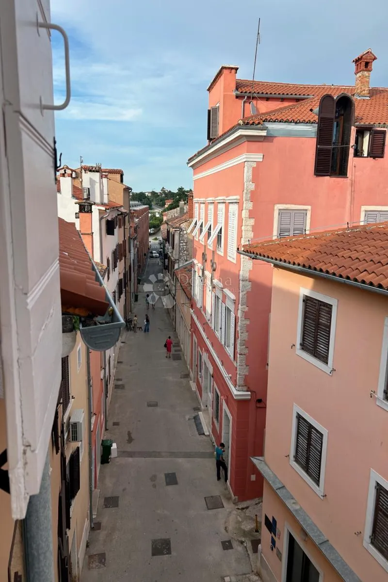 rovinj – ekskluzivno! prekrasan stan s pogledom na more - slika 20