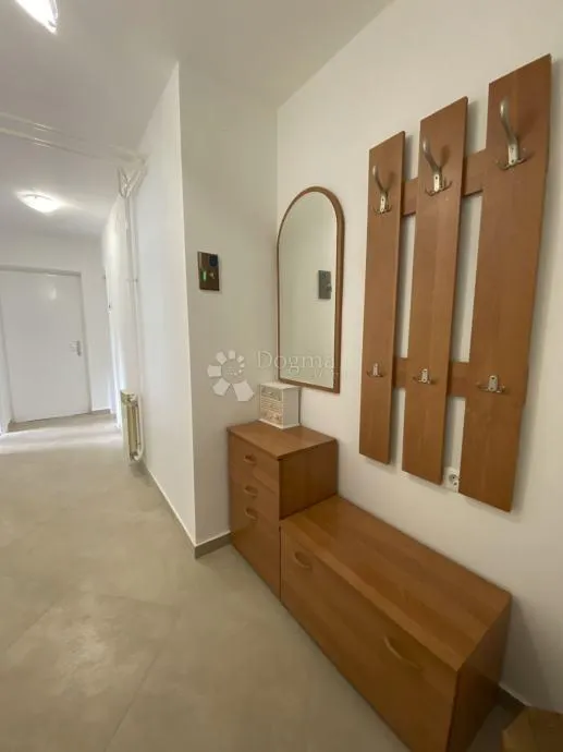 stan najam - 90m2 2s+db, parking, vrt, terasa, mirna lokacija - slika 10