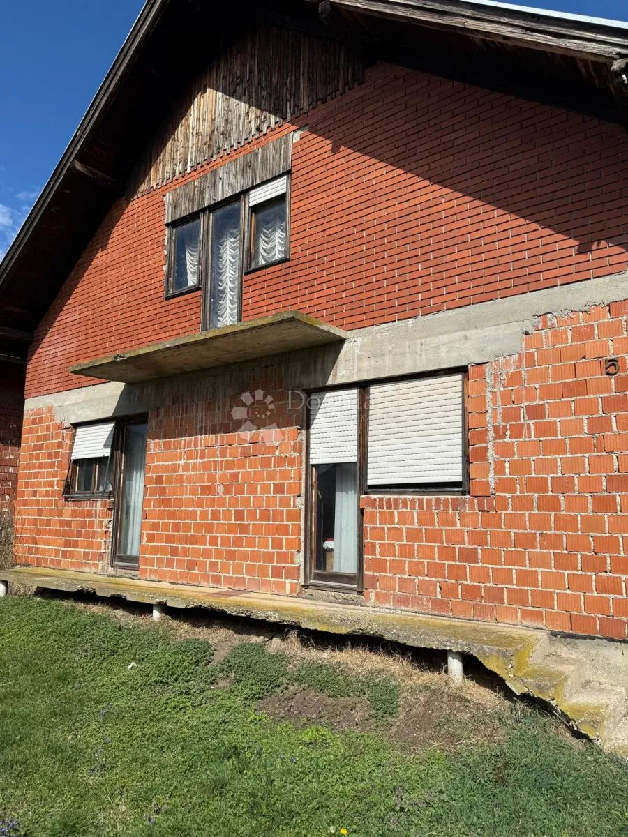 kuća za adaptaciju u jalkovcu - slika 7