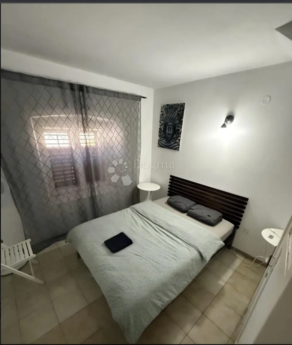 kuća sa dva apartmana, vela luka - slika 5