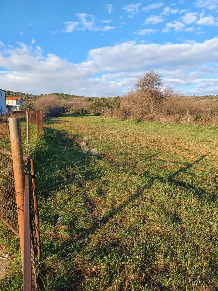građevinsko zemljište - posedarje - slika 2