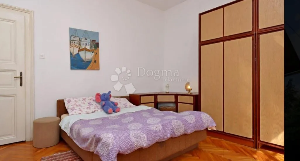 etaža za najam na pećinama - slika 6
