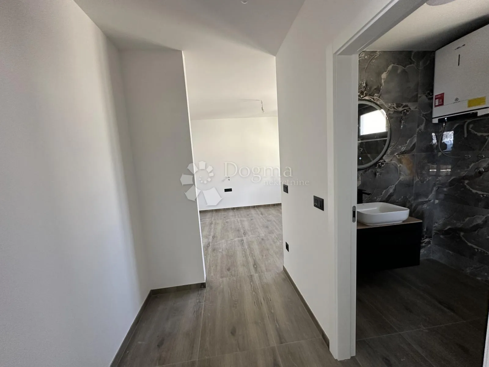 luksuzni penthouse na obali mora - slika 8