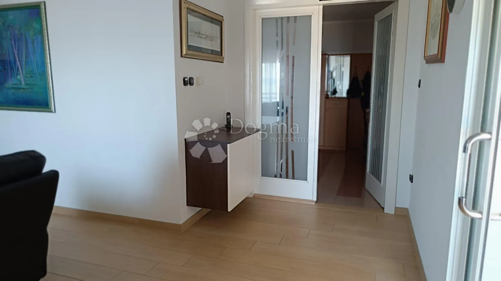 novi vinodolski, prekrasan stan 120 m2, bazen, parking, prilika ! - slika 5