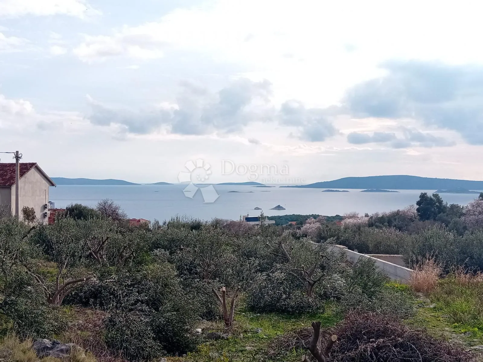 građevinsko zemljište seget gornji hitno - slika 3