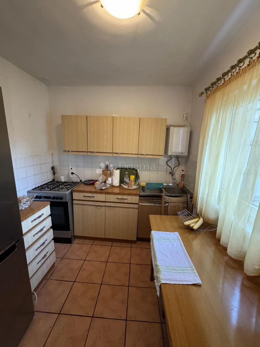 potencijal za gradnju nove kuće - 504 m2 - slika 10
