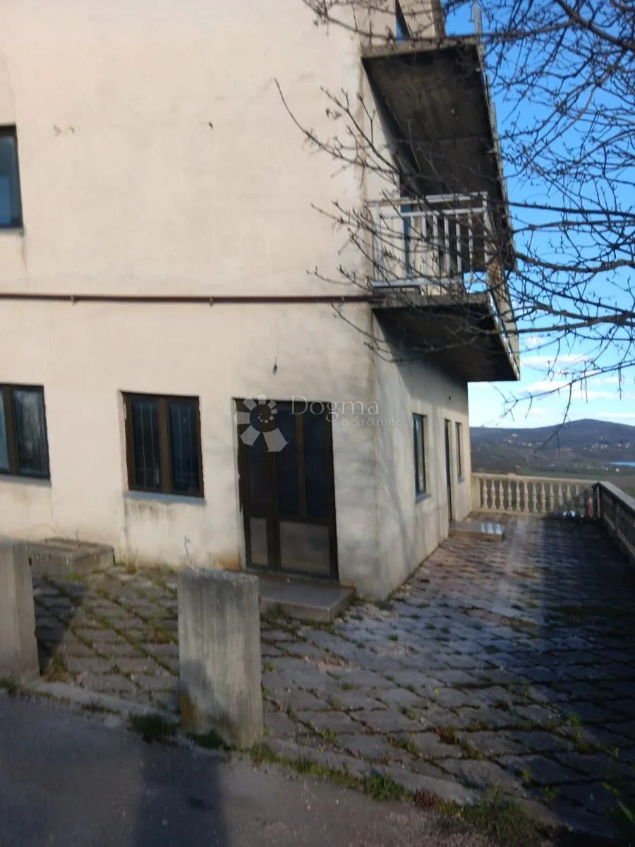 samostojeća kuća imotski - slika 5