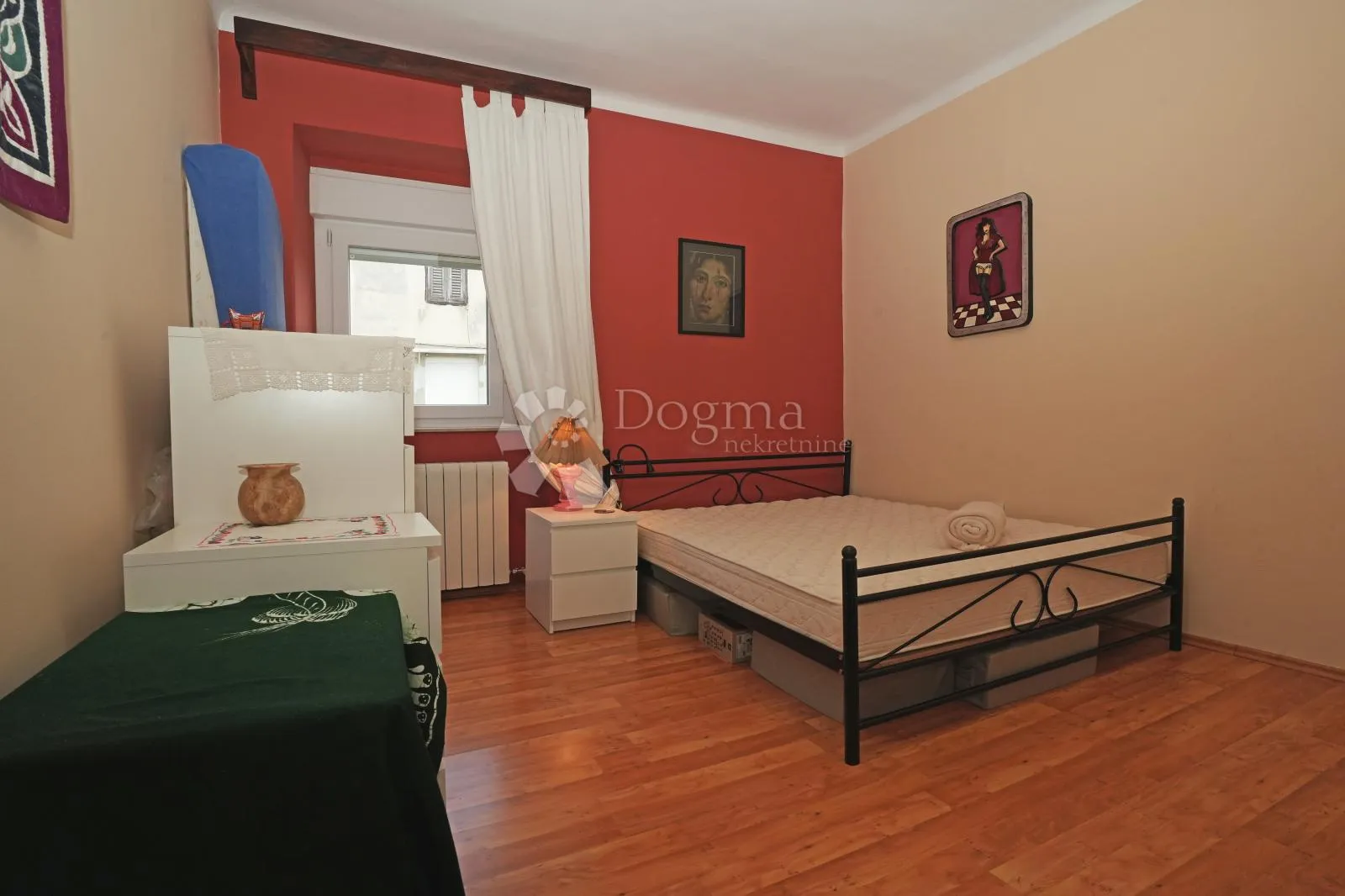 top cijena! 2.779€ m2 - divan stan u centru pule! - slika 7