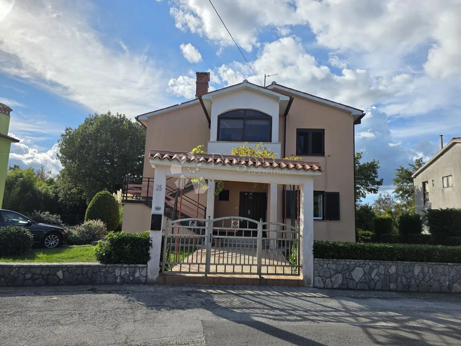 labin,obiteljska kuća na top lokaciji - slika 33