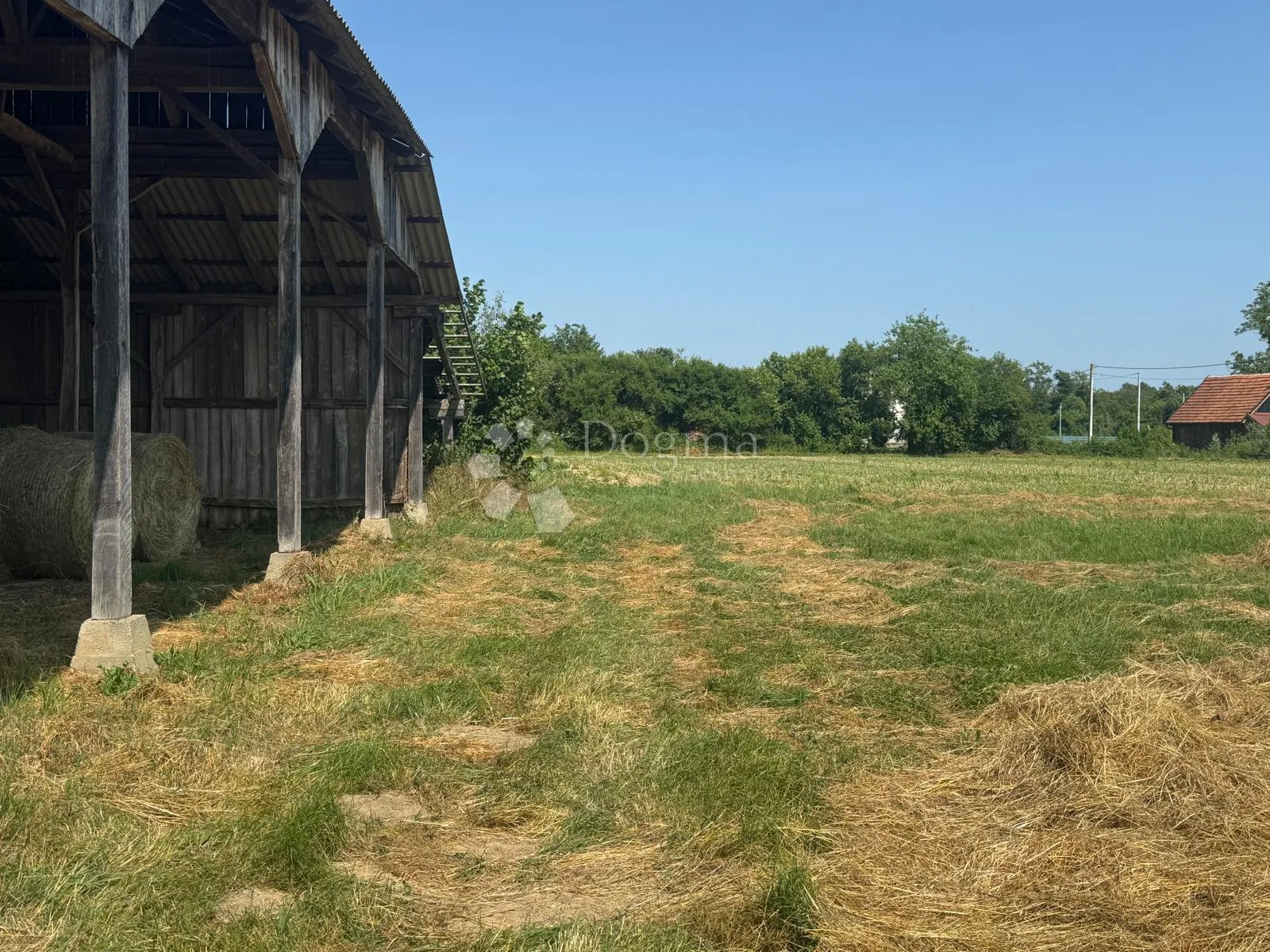 veliko imanje 39.323 m² – mir, priroda i potencijal! - slika 17