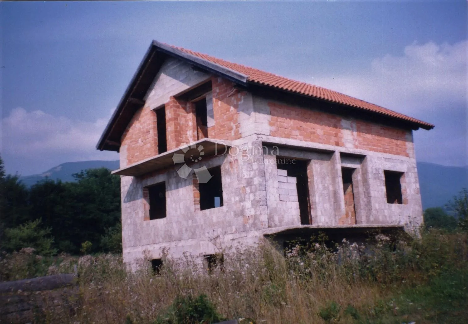kuća s potencijalom - slika 2