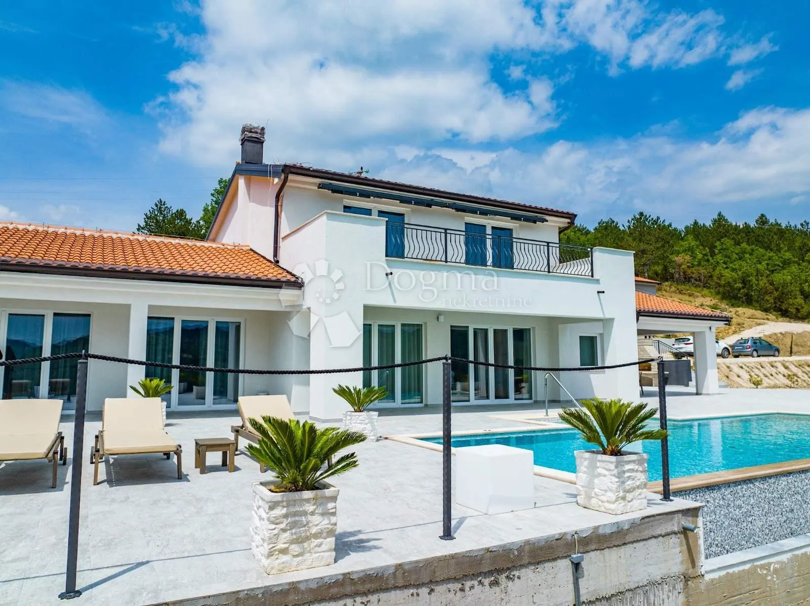 luksuzna villa na osami - slika 4