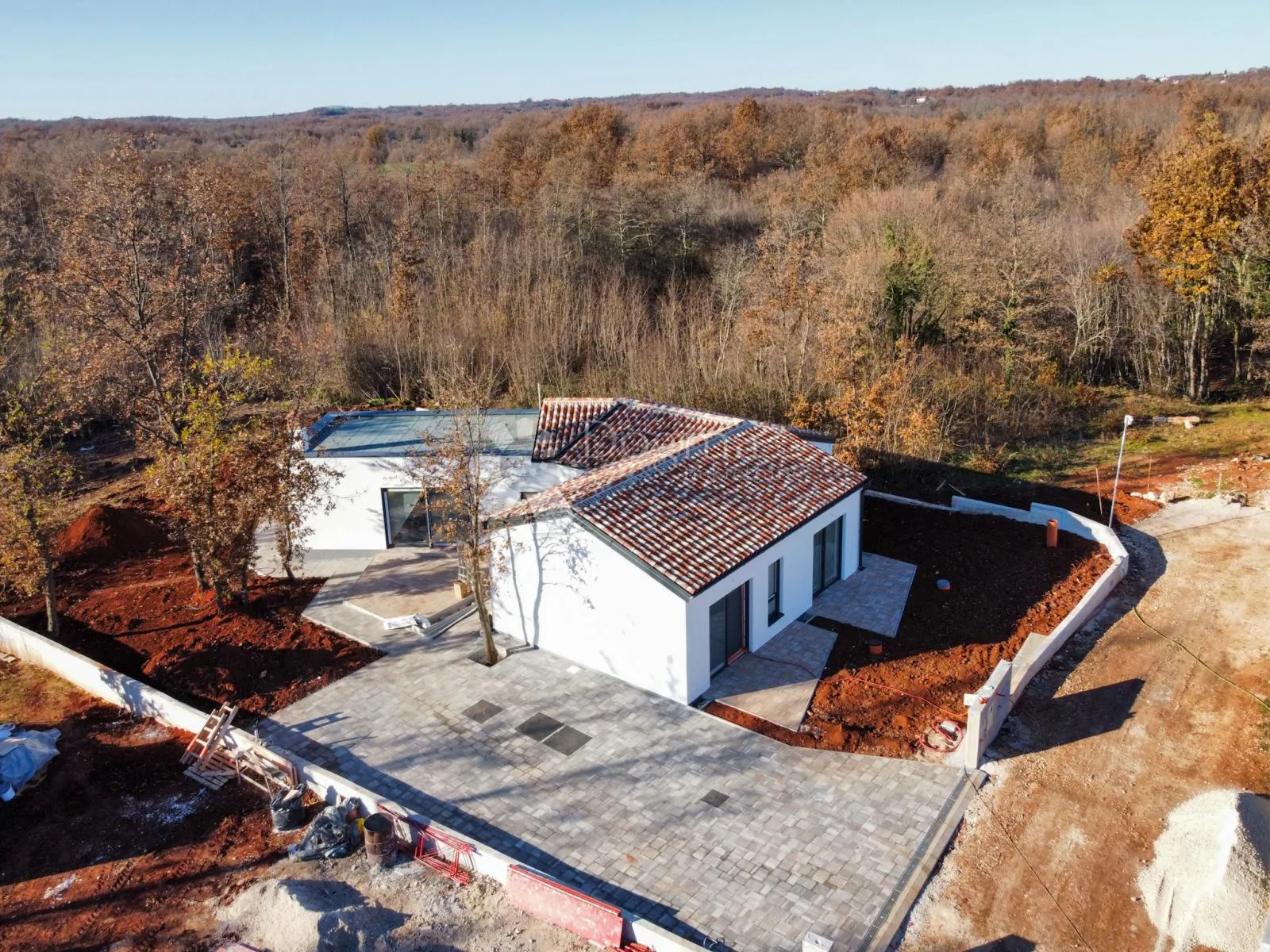 kuća na prodaju - barban - slika 21