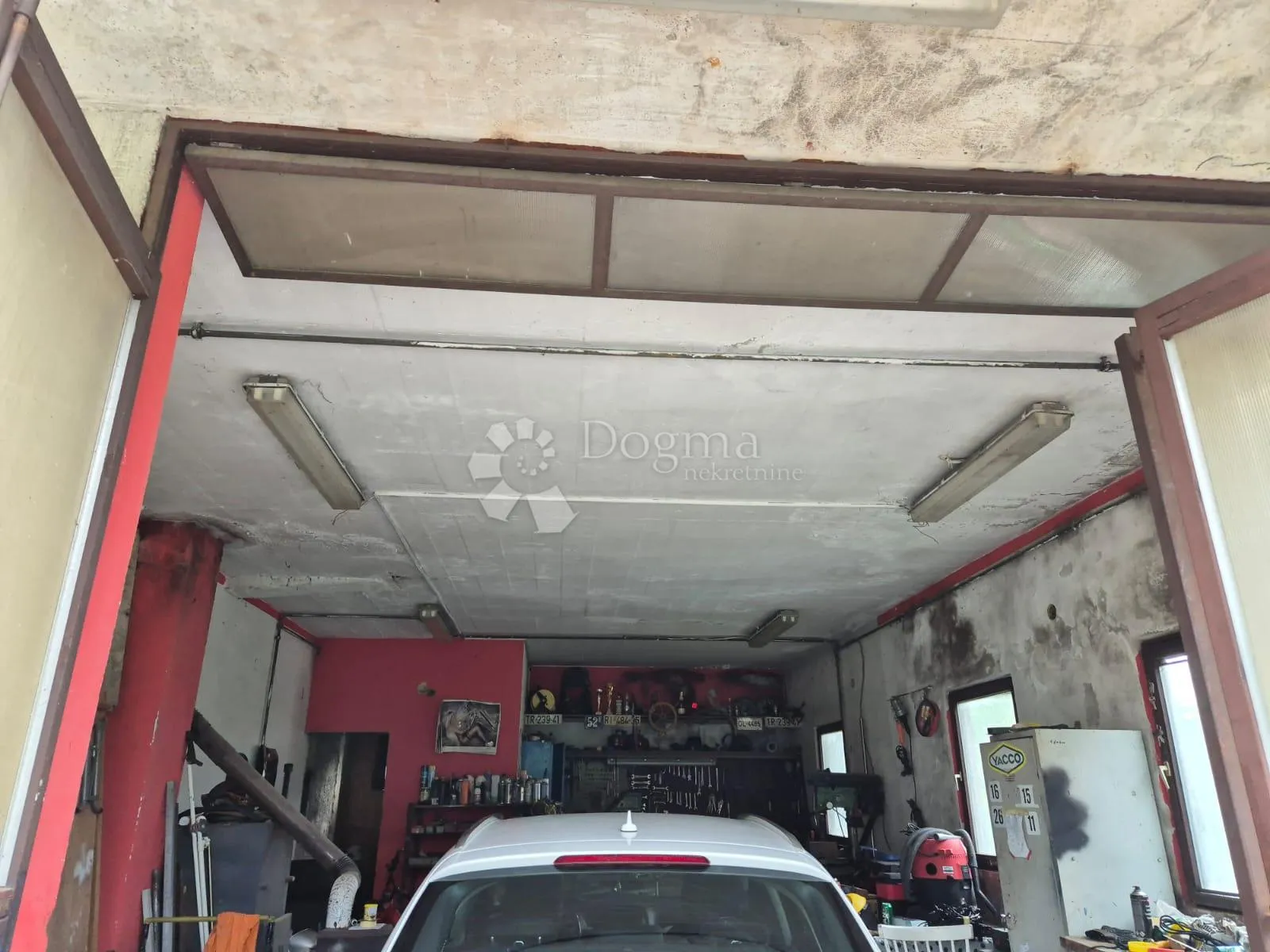 rukavac-samostojeća kuća na odličnoj lokaciji - slika 4