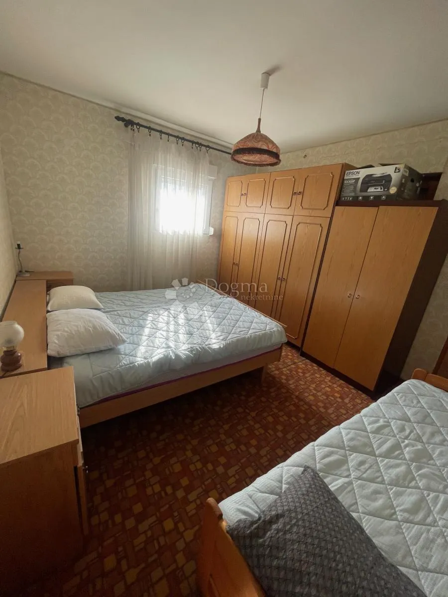 kuća u sungeru sa velikim potencijalom - slika 14