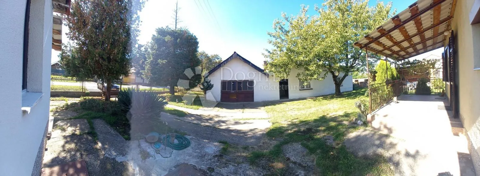 kuća s okućnicom i pomoćnim objektima - slika 5