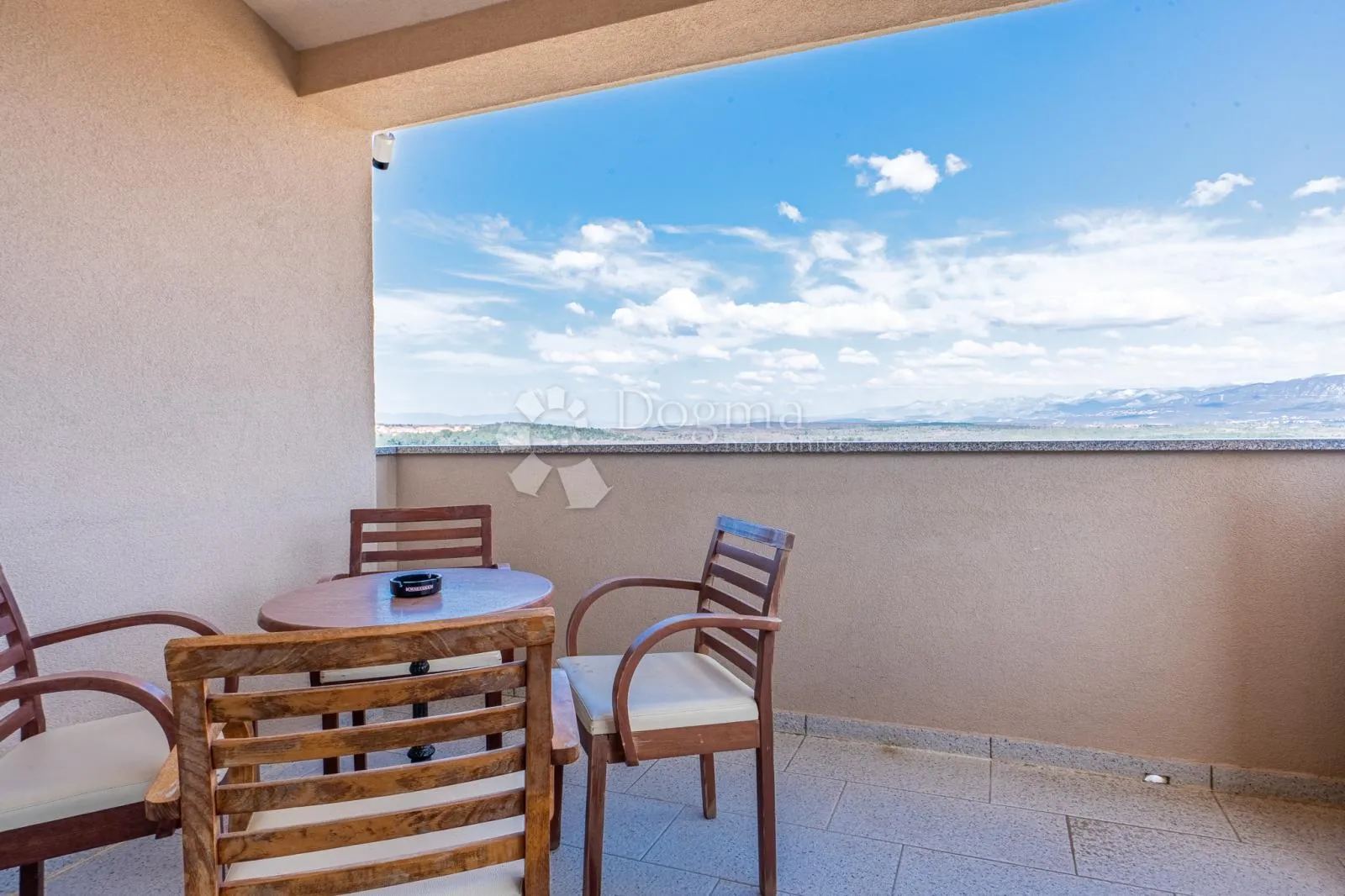 klimno, apartman na samo 250m od mora - slika 4