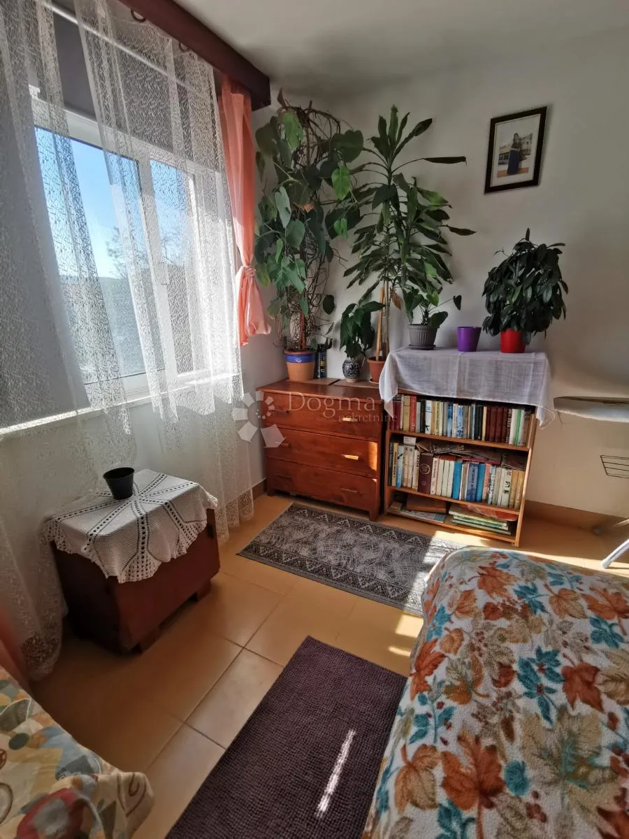 obiteljska stambena kuća useljiva odmah - prilika, hitno - slika 48
