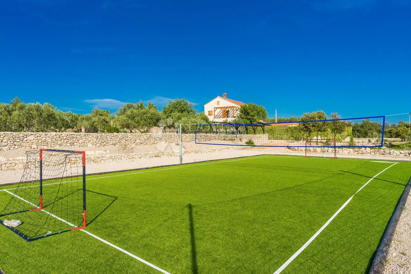 mediteranski raj u okolici šibenika - luksuzna vila na osami - slika 33