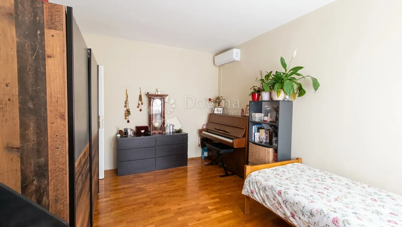ekskluzivno! 5-sobni stan vrhovec, 111 m², terasa, garaža - slika 13