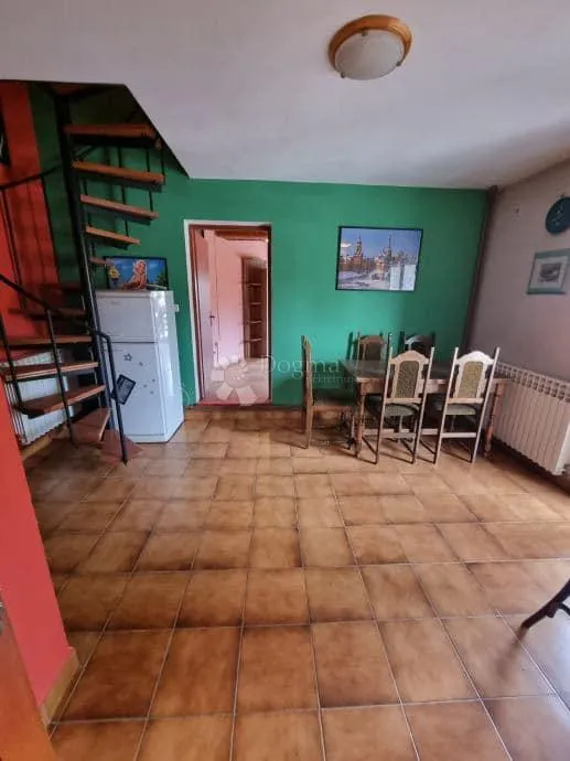 dvoetažni trosobni stan, cca 100 m² - cugovec, gradec - slika 3