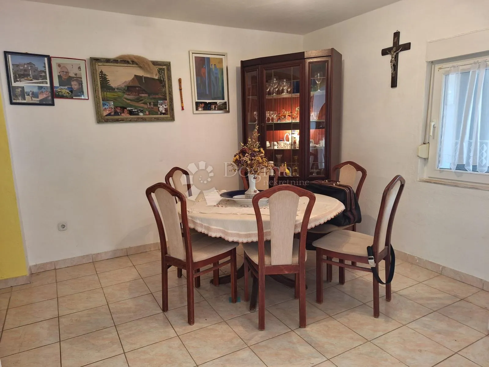 stan u apartmanskoj kući – samo 100 m od mora! - slika 3
