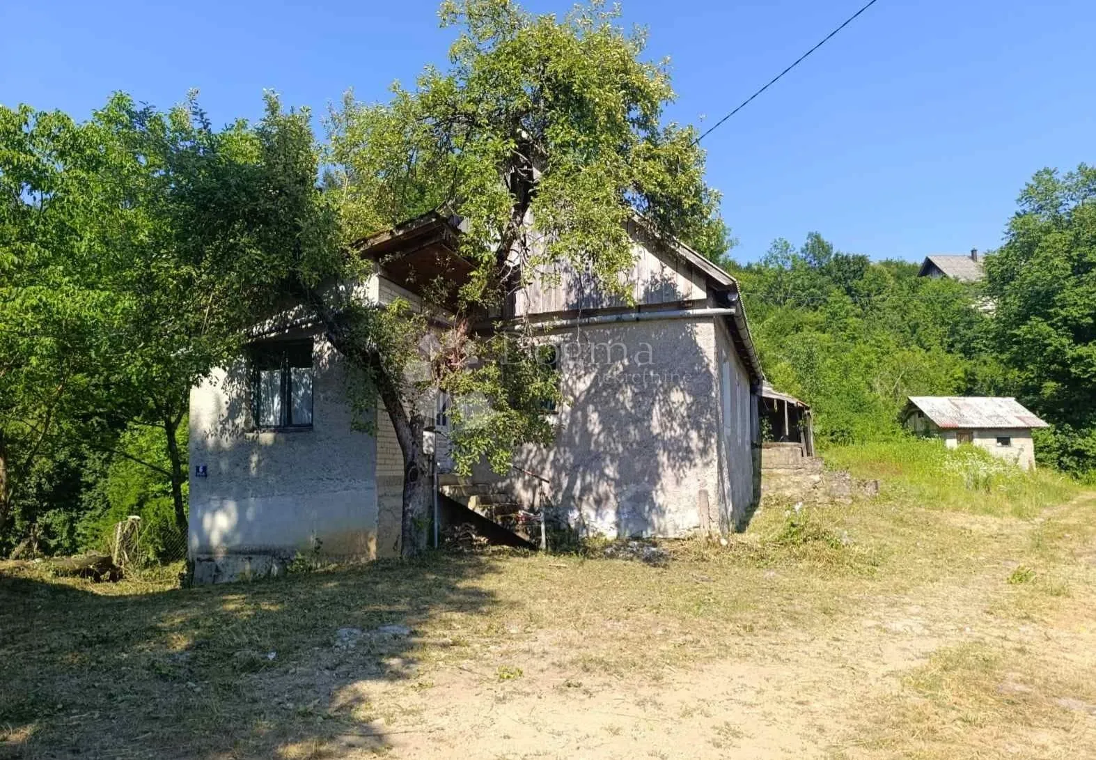 dvije kuće na zemljištu 5000 m2 u drežnici - slika 7