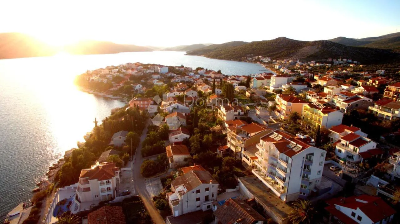 prekrasan obiteljski hotel sa restoranom, 80m do mora! - slika 19