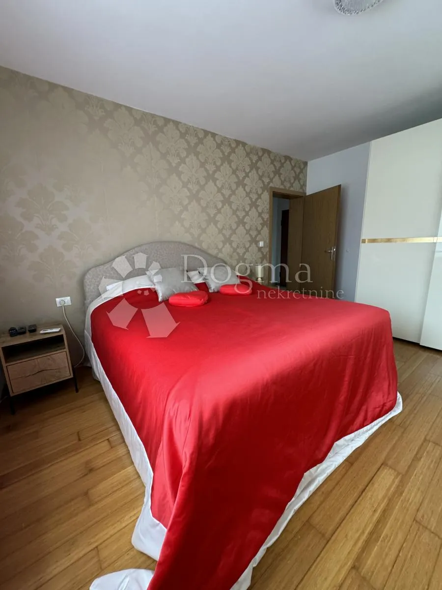3s+db sa dvorištem i 2 parkirna mjesta-novouređen! - slika 26