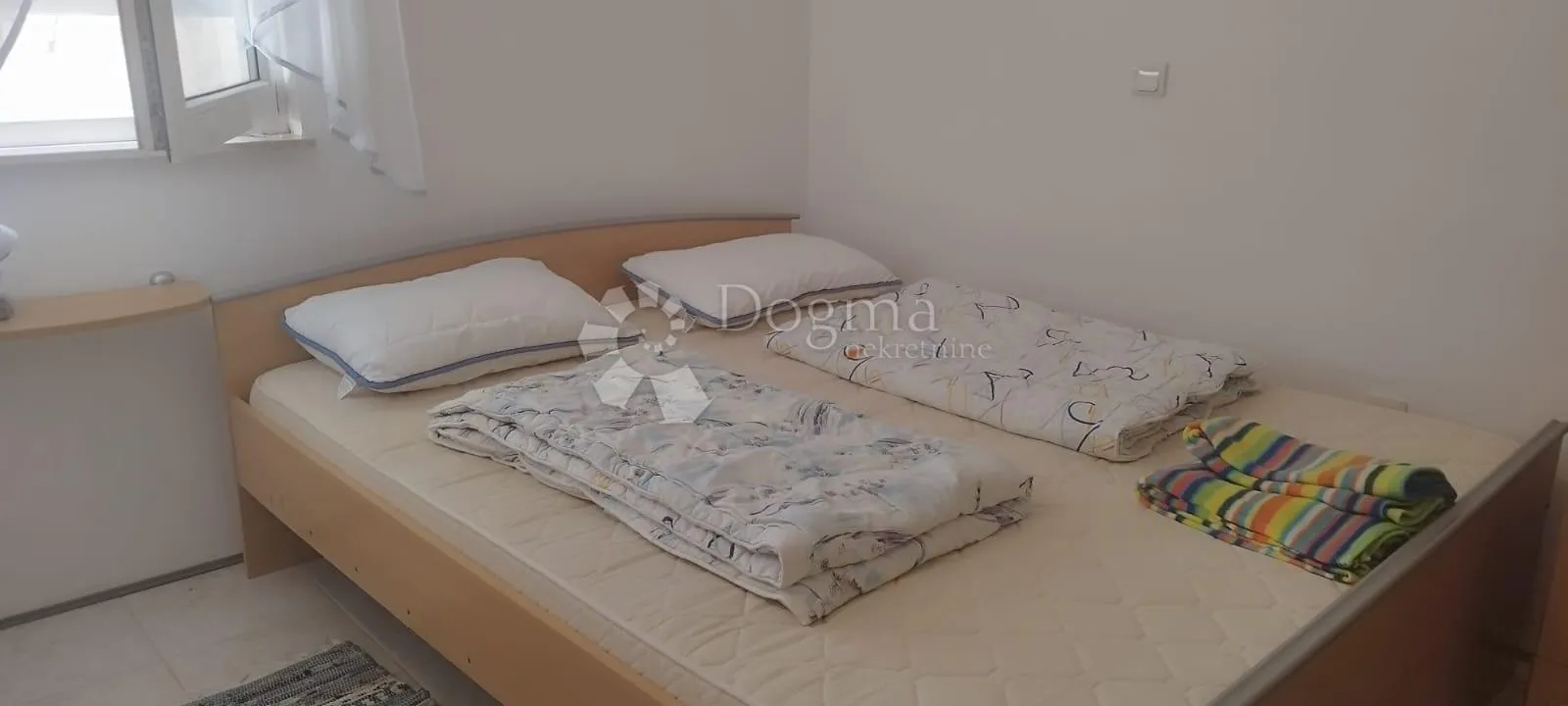 grad krk - apartman s velikom okućnicom - slika 9