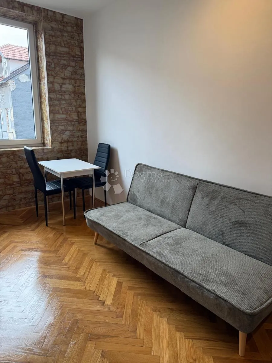 kvatrić, dva stana 88,95m2, prilika - slika 7