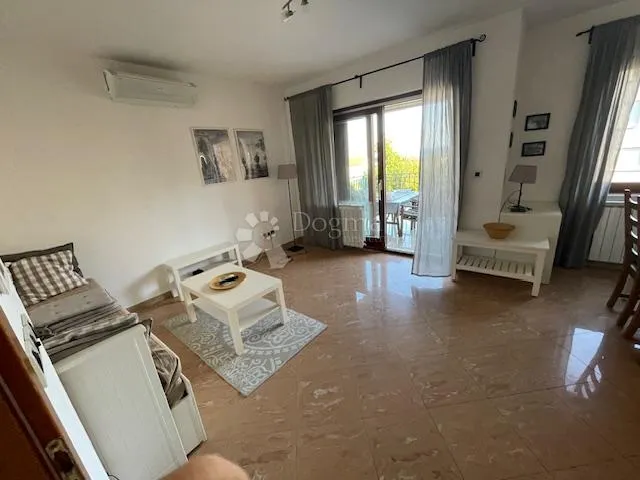 centar ičića 46m2 100m do mora - slika 2