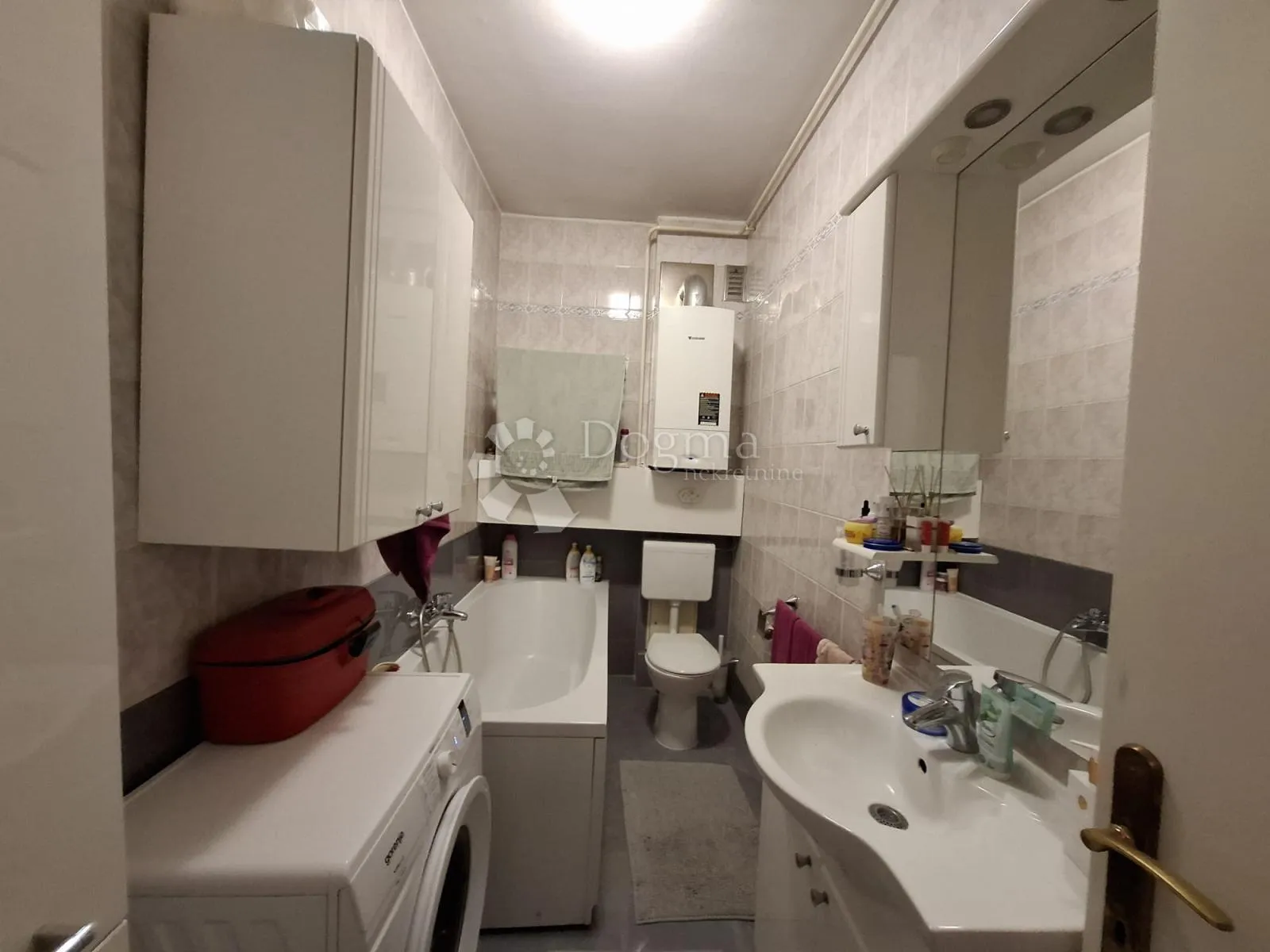 trešnjevka – dvoetažni stan u blizini tržnice - slika 12
