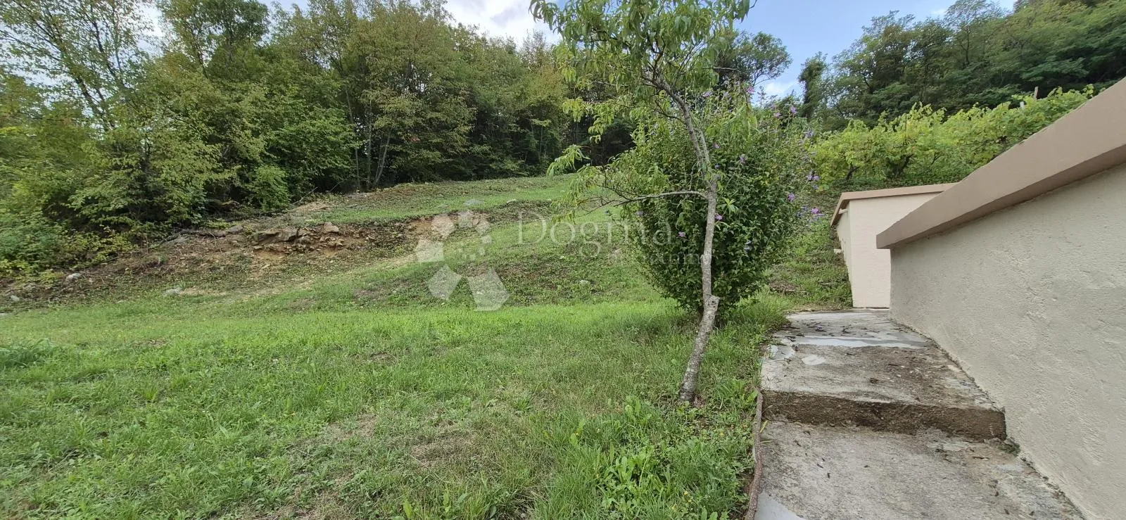 predivno imanje s pogledom na učku i dvorac belaj – 2475 m² - slika 19