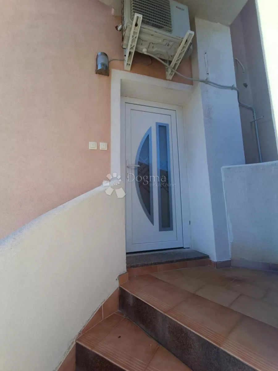 apartman 46 m² s balkonom i terasom – palit, rab - slika 14