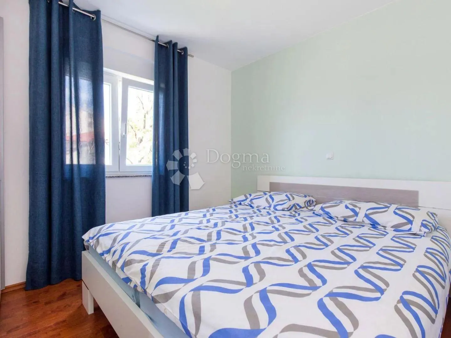 dvoetažni app 64m2 s prekrasnim pogledom - slika 14