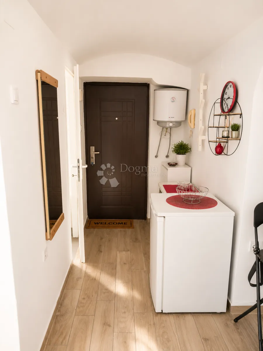 renovirana garsonjera na tuđmancu - slika 6
