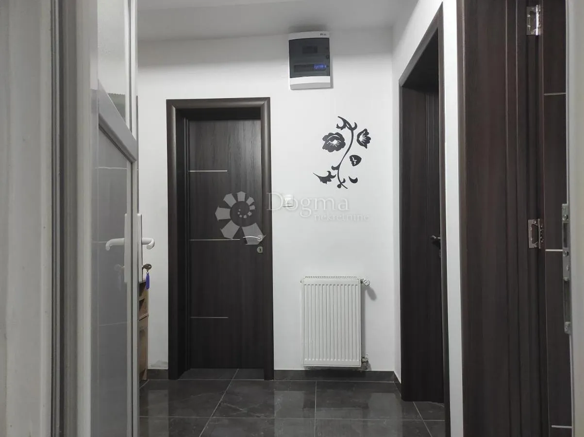štikada-kuća za odmor s bazenom - slika 10
