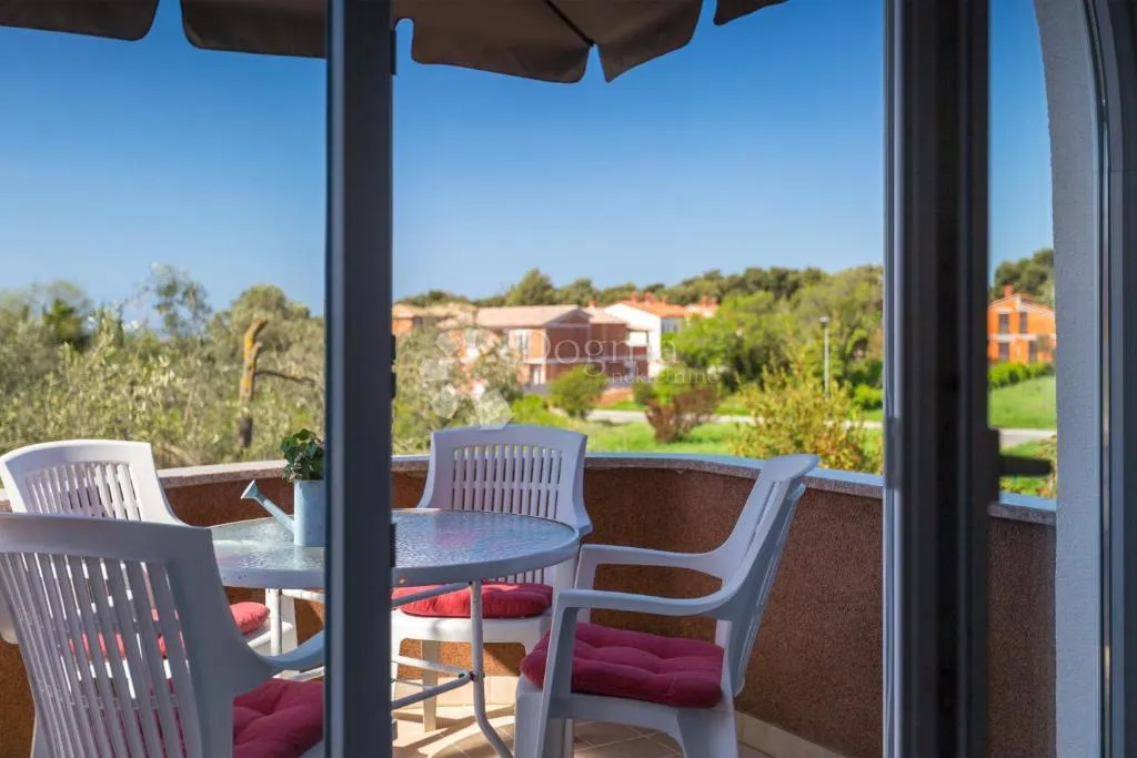 ekskluzivno! apartmanska vila u blizini mora - slika 18