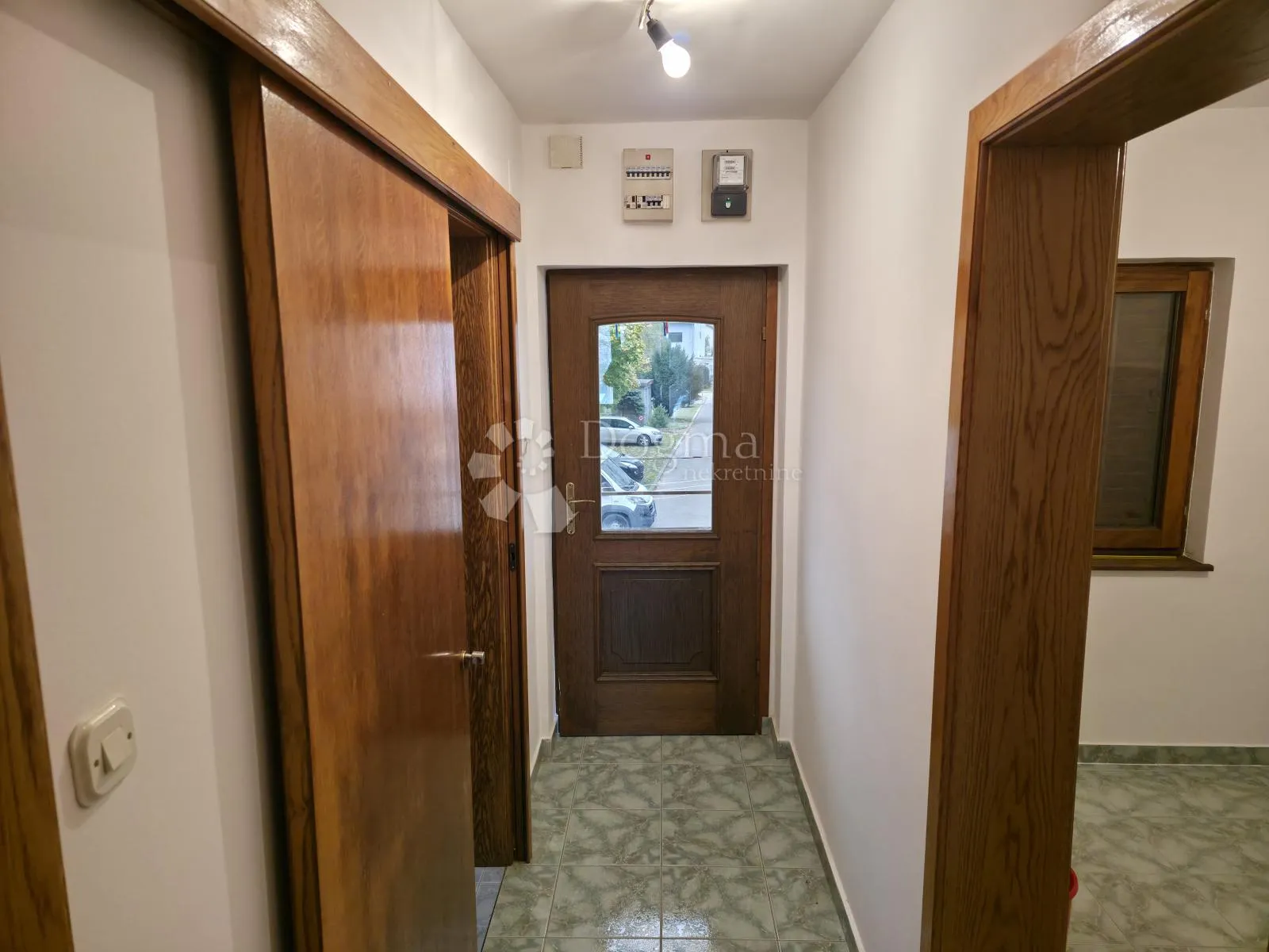 parking - trnje prodaja stana, 31m2, - slika 3