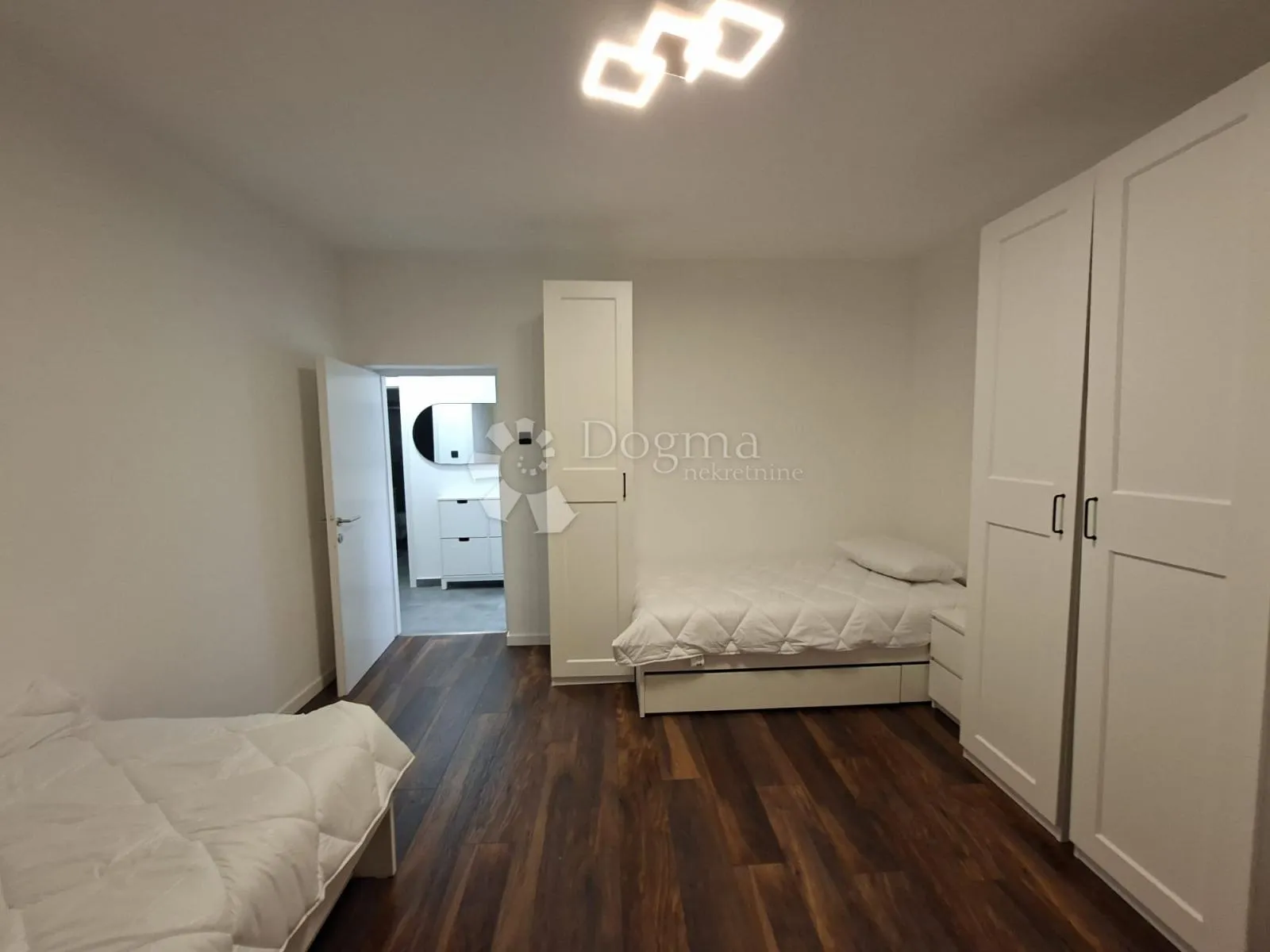 drenova etaža za 6 radnika najam - slika 9