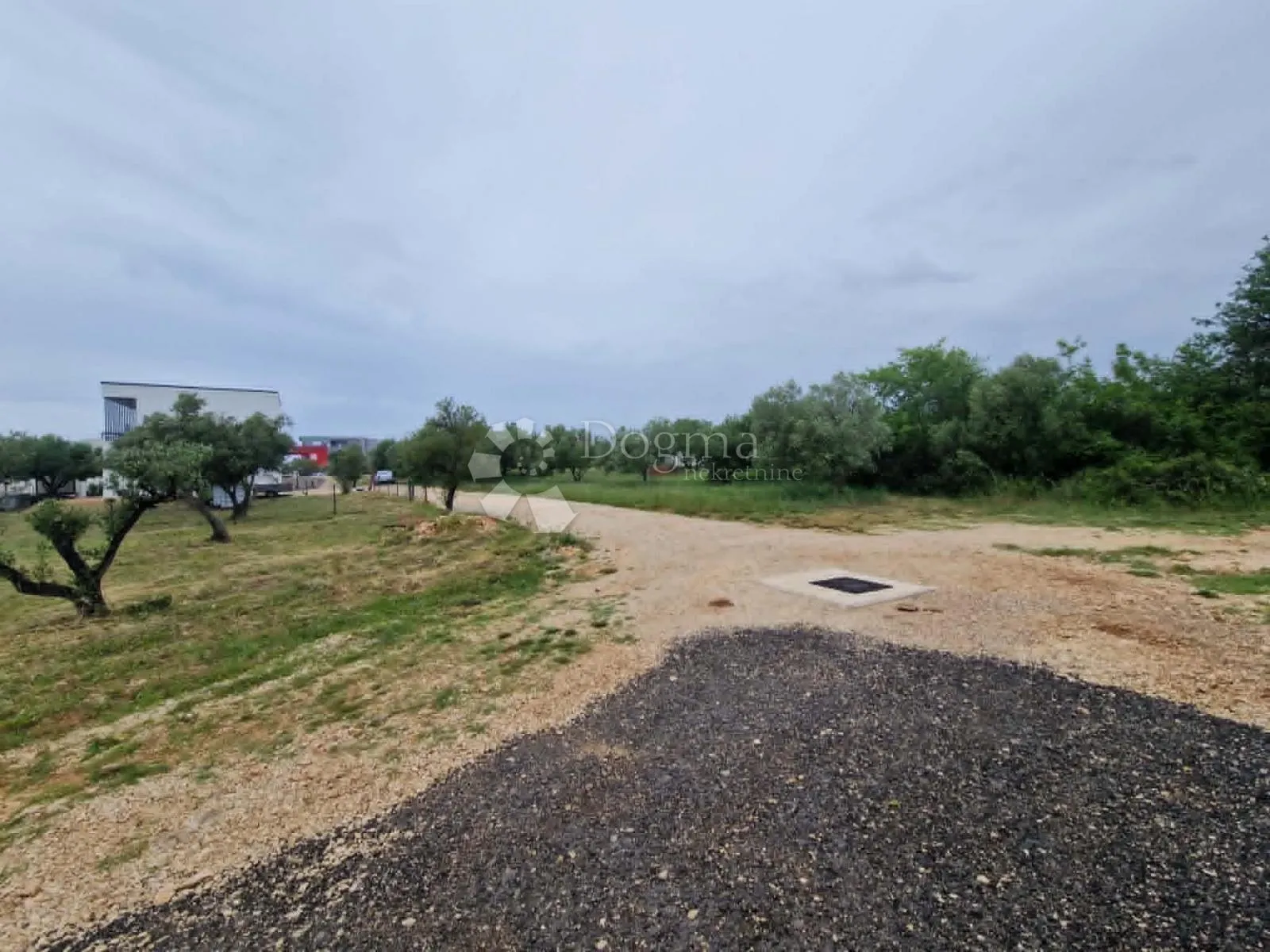 biograd/turanj - građevinsko zemljište 728 m2 - slika 15