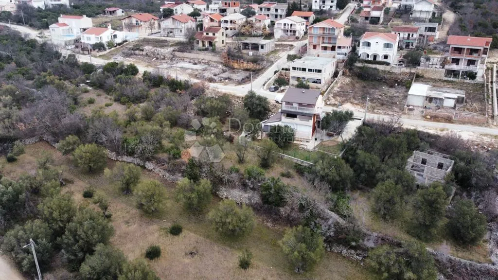 maslenica - građevinsko zemljište 2401m2 - slika 3
