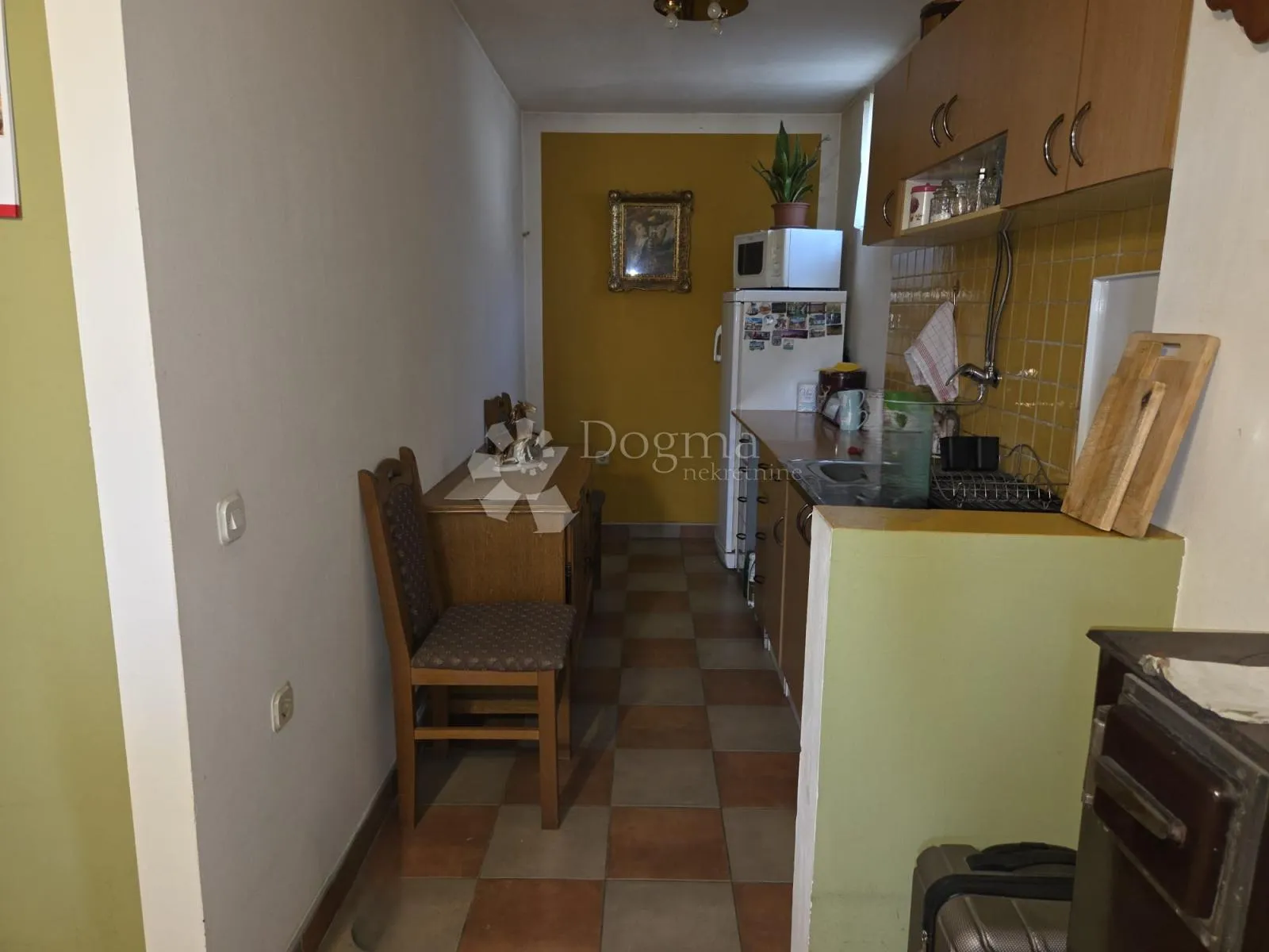 antunovac – kuća s garažom, vrtom i projektom - slika 13