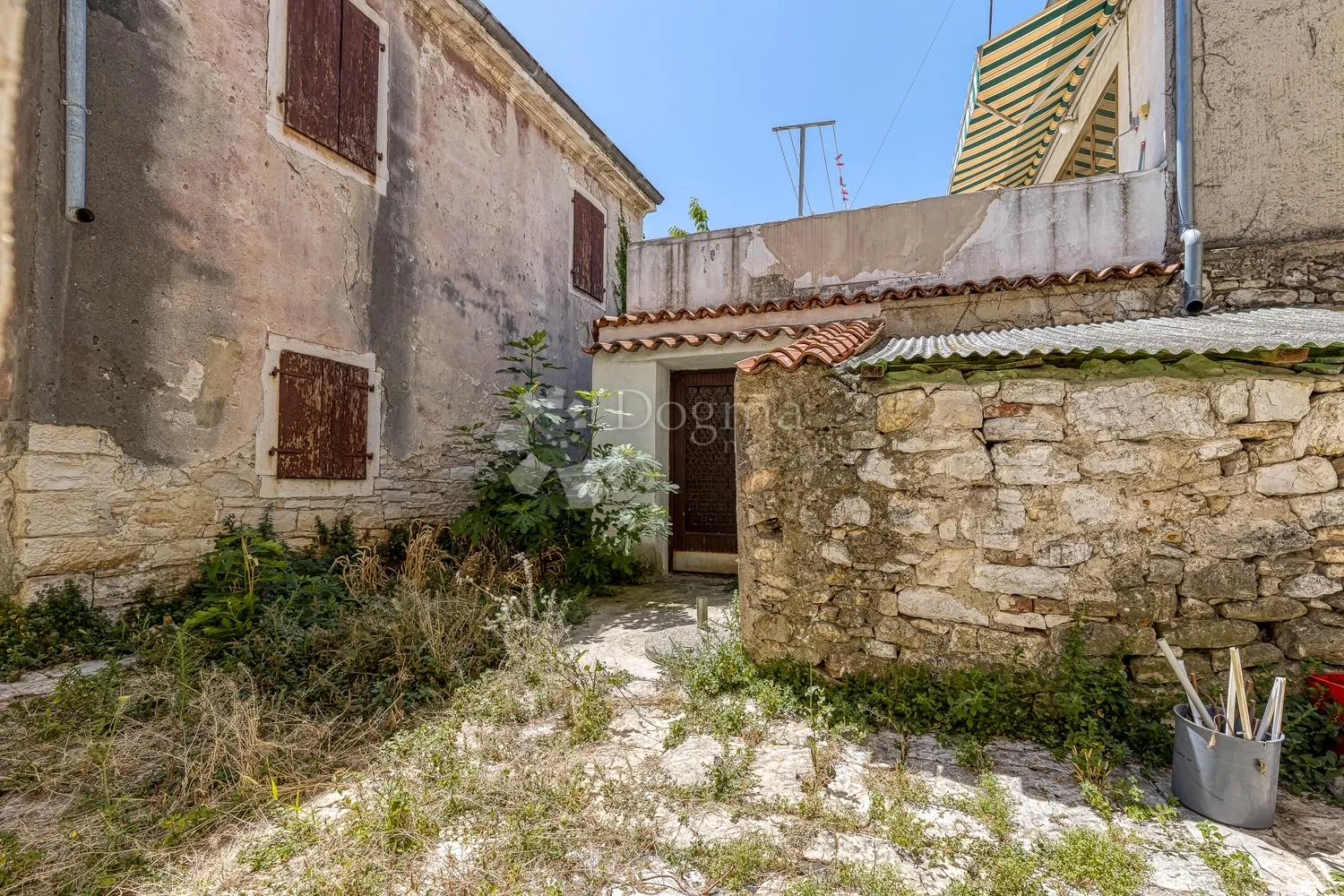kuća za prekrasan apartmanski projekt u centru rovinja - slika 14