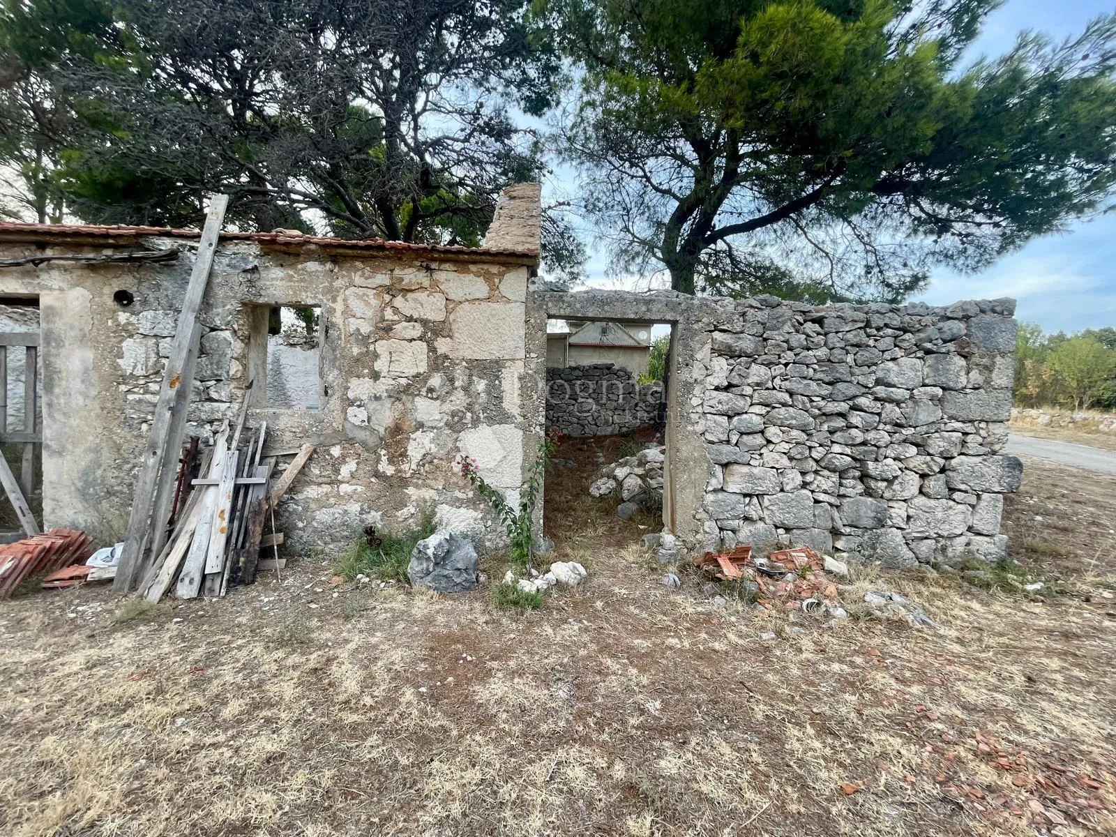 kamena kuća s potencijalom za vilu - slika 5