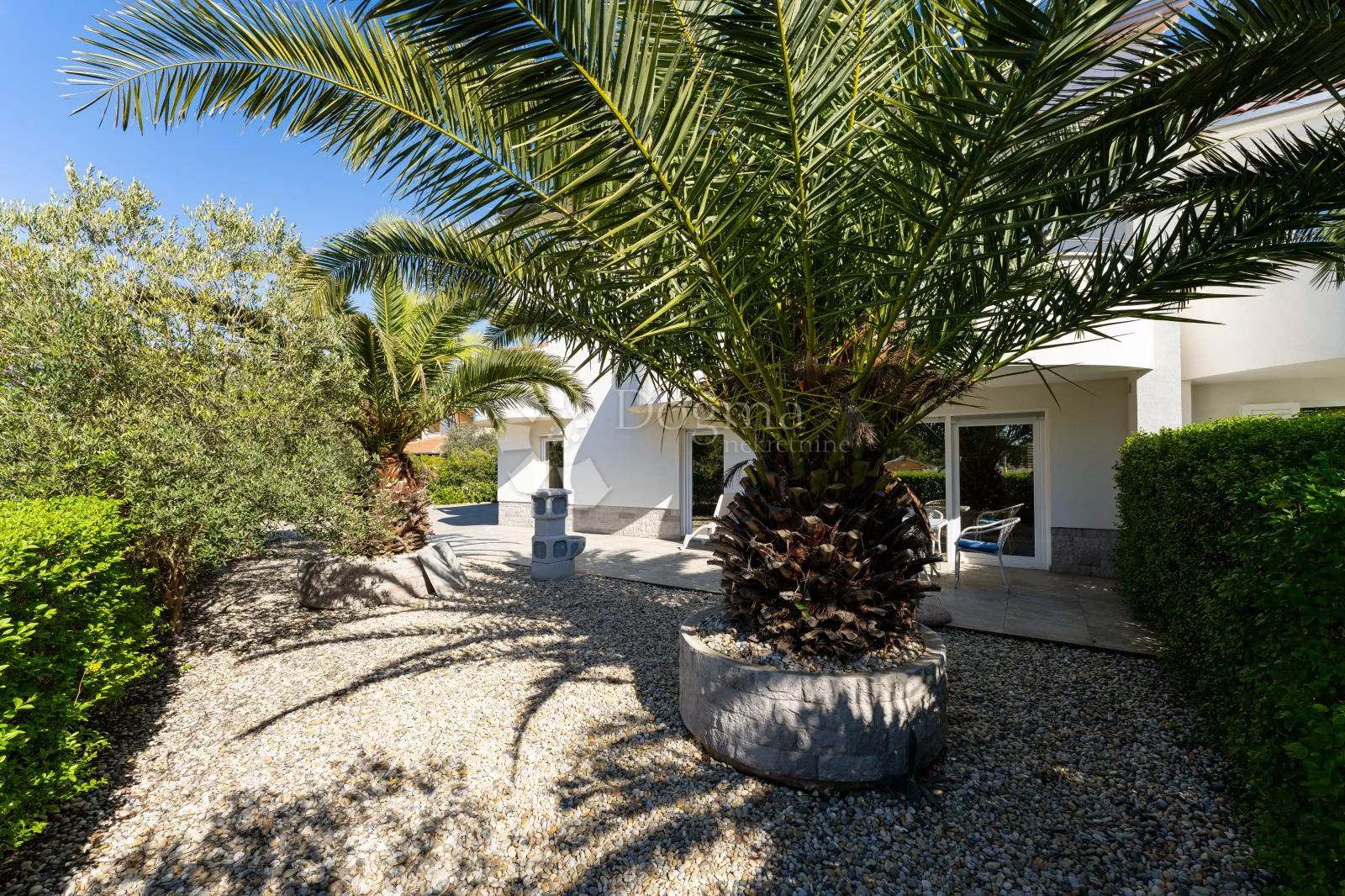 zaton-nin,luksuzna apartmanska kuća uz plažu,3 apartmana,pogled na more - slika 39